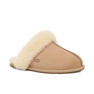 UGG Scuffette II Slippers Sand Suede Sheepskin Size 8 Cozy Slip On